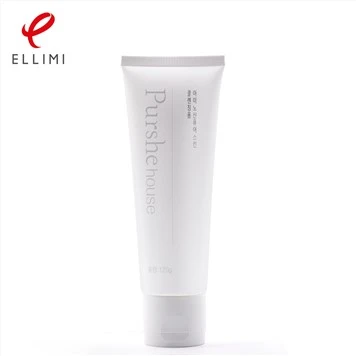 Long Mouth Flip Cap Facial Cleanser